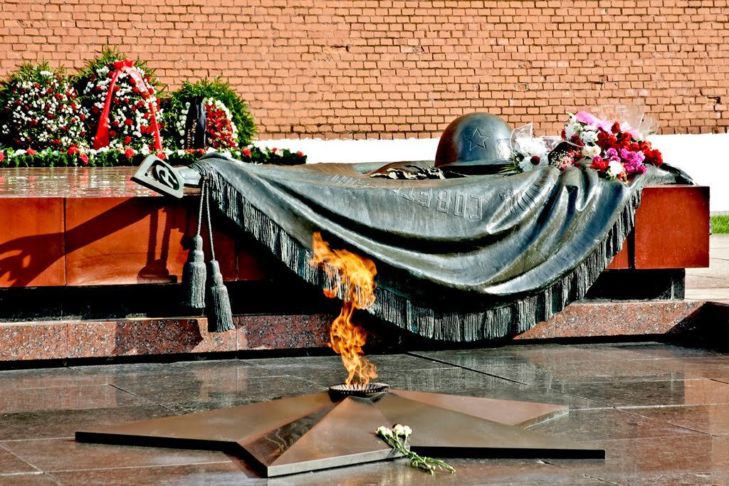 mogila-neizvestnogo-soldata-1-1024x683.jpg